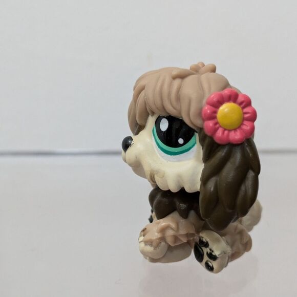 Littlest Pet Shop Sheepdog with Pink Daisy Flower and Green Eyes #1816 Figure - Picture 5 of 12